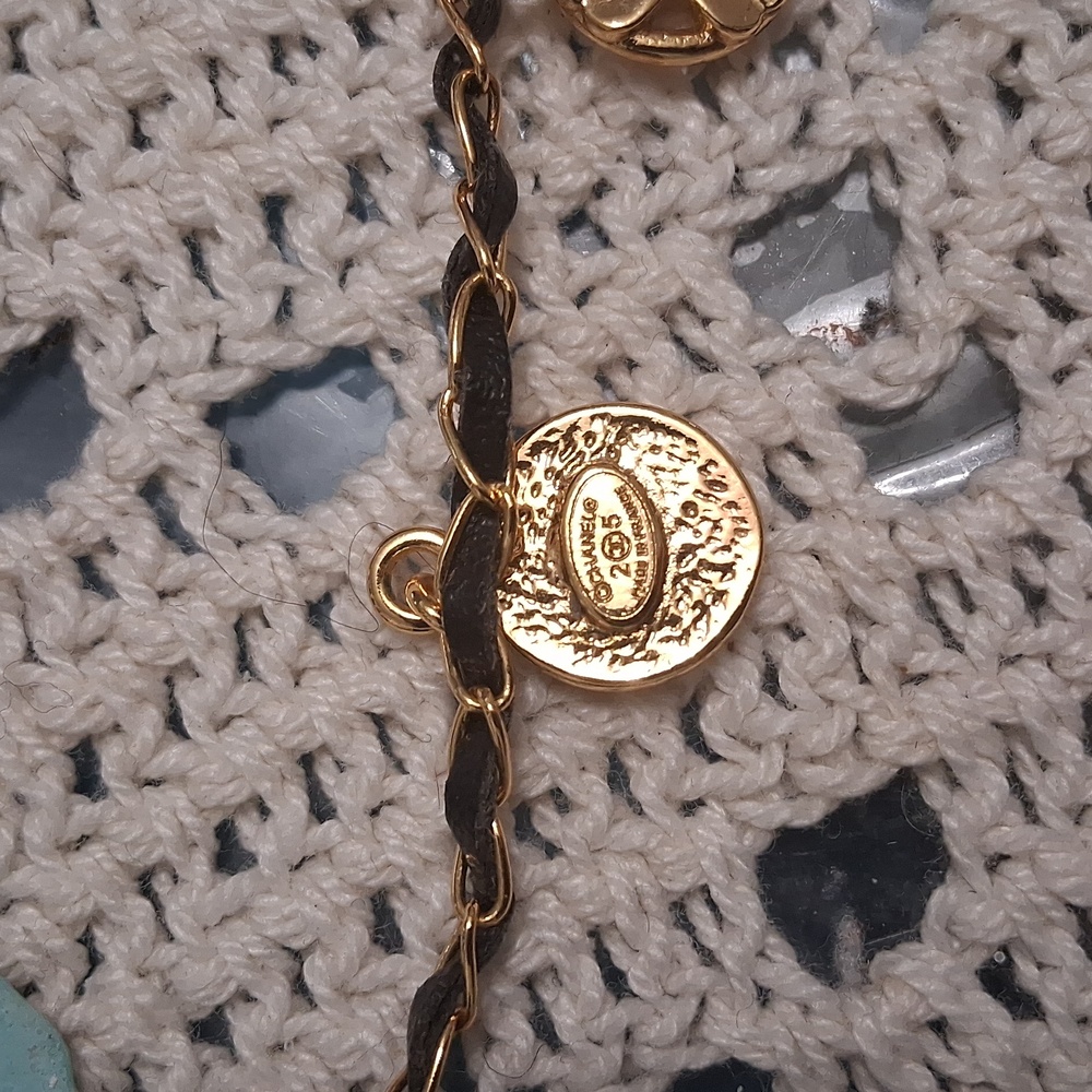 CHANEL NECKLACE - Picture 10 of 12